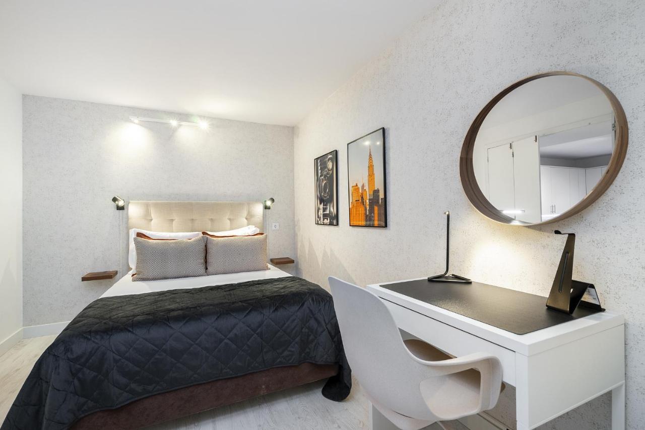 Whome Lisbon'S Best Kept Secret: 2-Bed W/Ac & Patio Kültér fotó