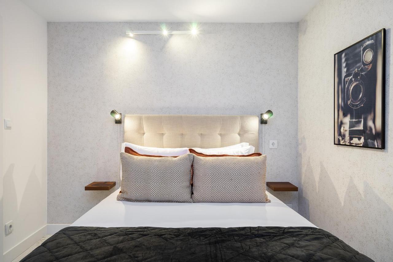 Whome Lisbon'S Best Kept Secret: 2-Bed W/Ac & Patio Kültér fotó